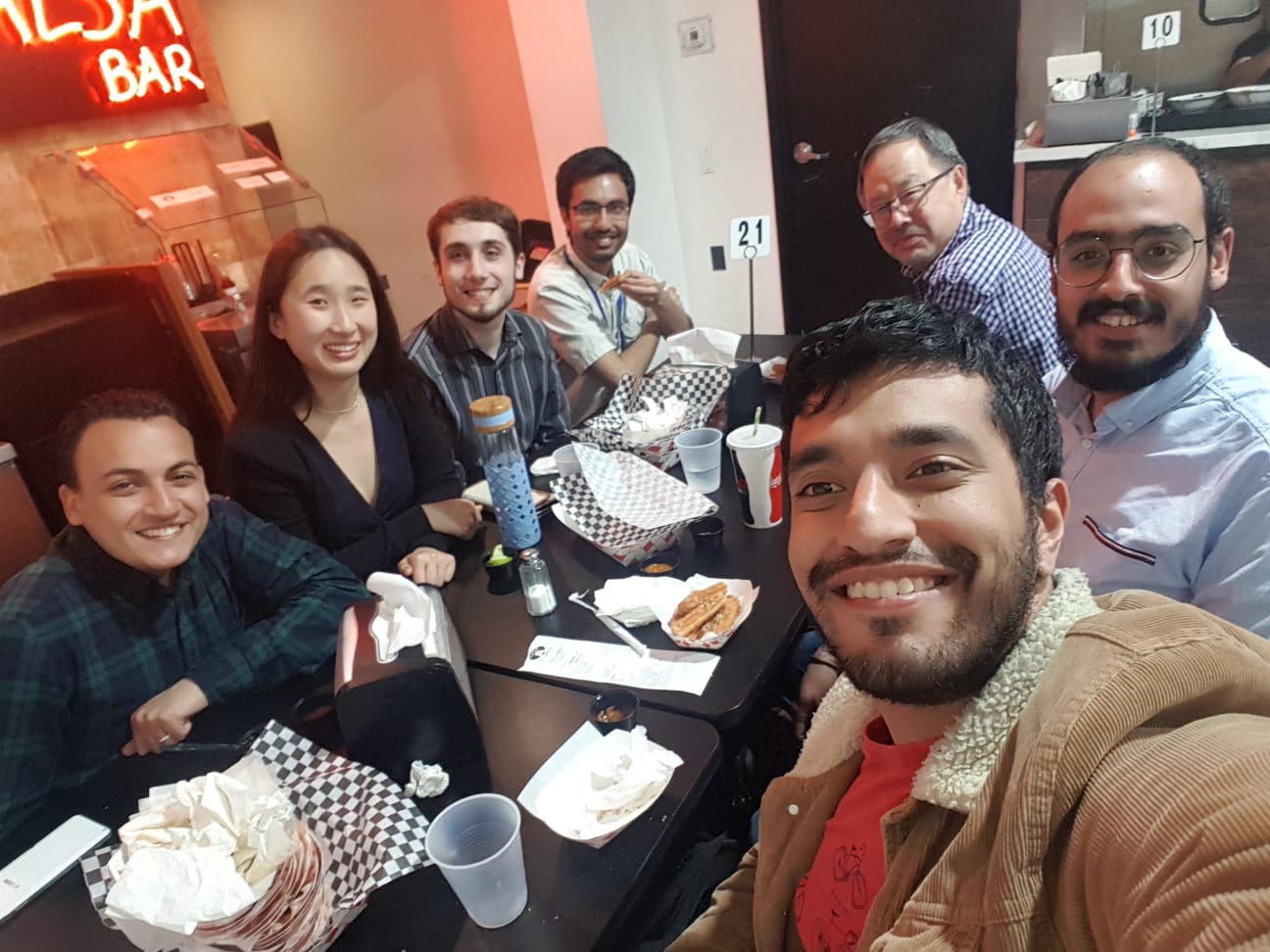 Enjoying Tacos with UToronto folks in San Diego - May 2018